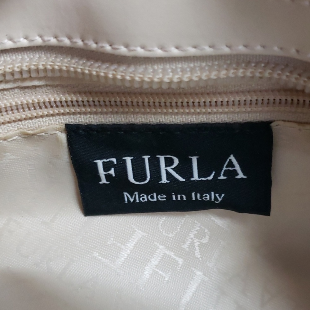 Leather Furla Purse - Picture 4 of 5
